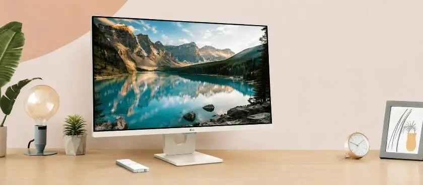 Смарт монитор LG 32"